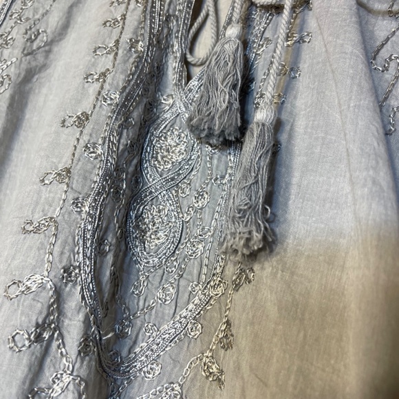 Cotton Blouse  Embroidered Sleeveless - Picture 6 of 10